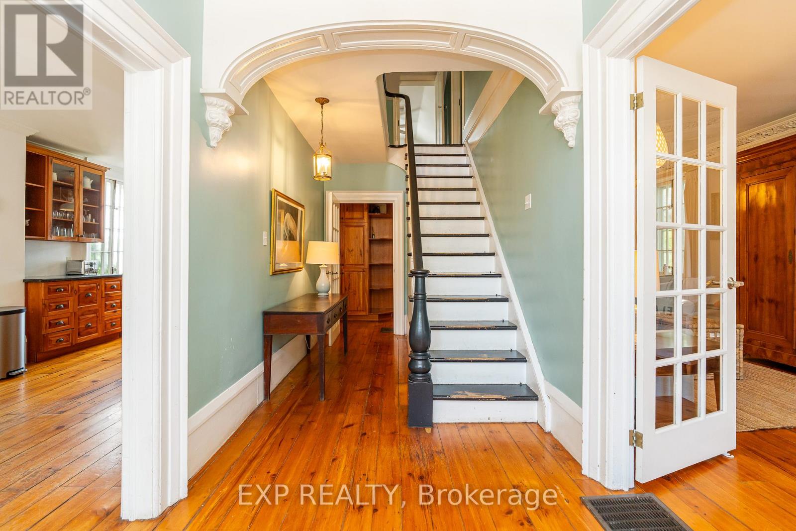 45 King Street, Rideau Lakes, Ontario  K0E 1G0 - Photo 6 - X12851276