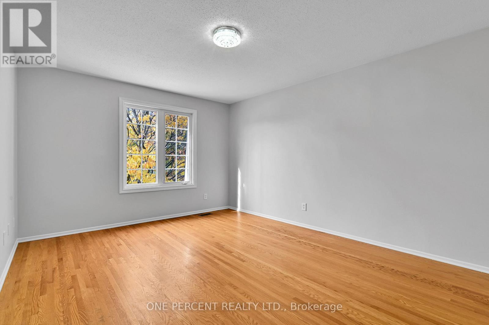 1511 Fisher Avenue, Ottawa, Ontario  K2C 3M8 - Photo 20 - X12852902
