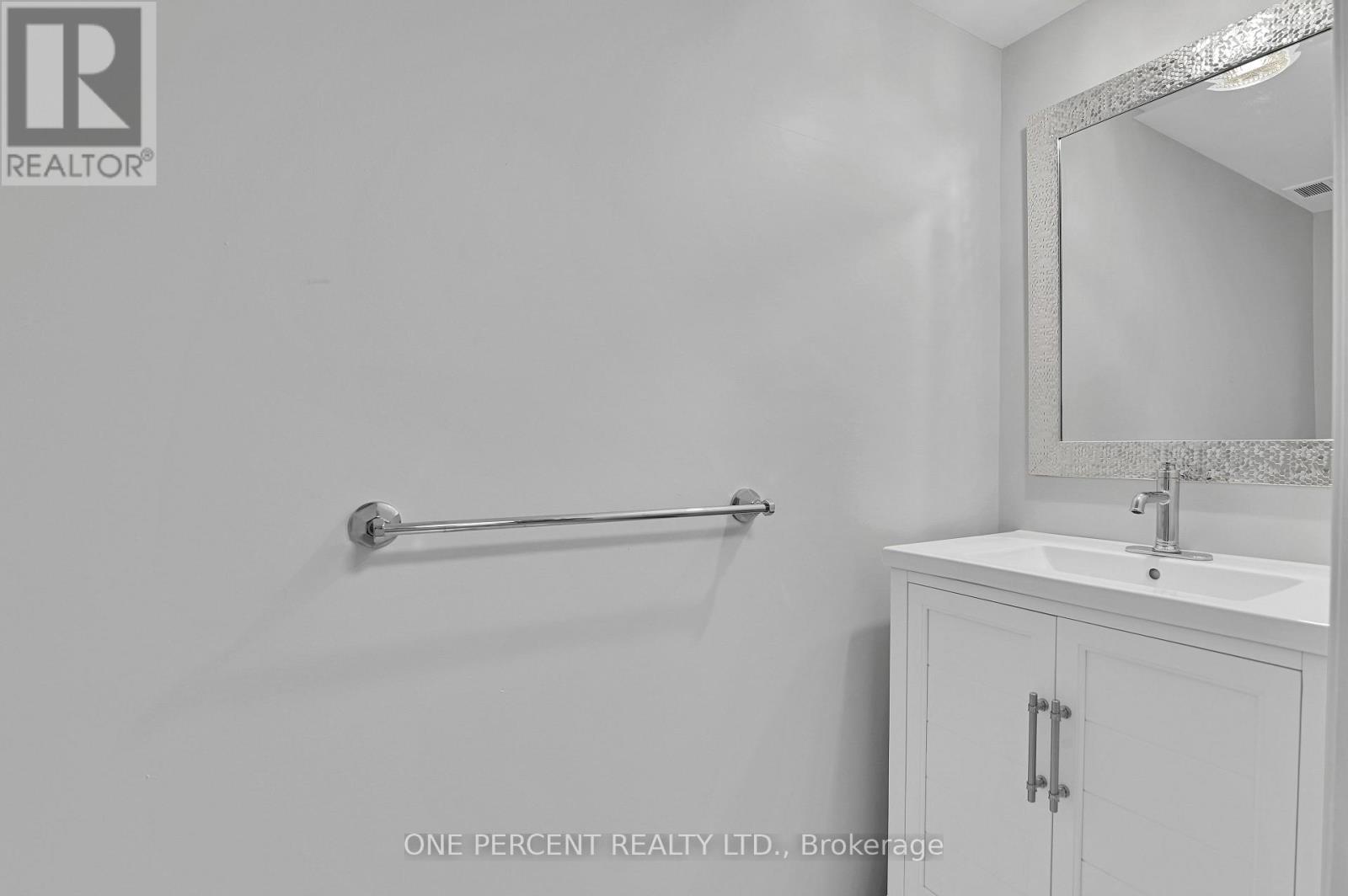 1511 Fisher Avenue, Ottawa, Ontario  K2C 3M8 - Photo 25 - X12852902