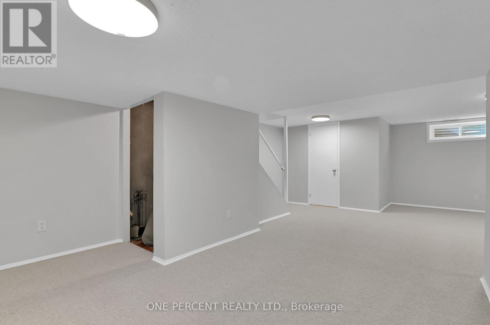 1511 Fisher Avenue, Ottawa, Ontario  K2C 3M8 - Photo 27 - X12852902