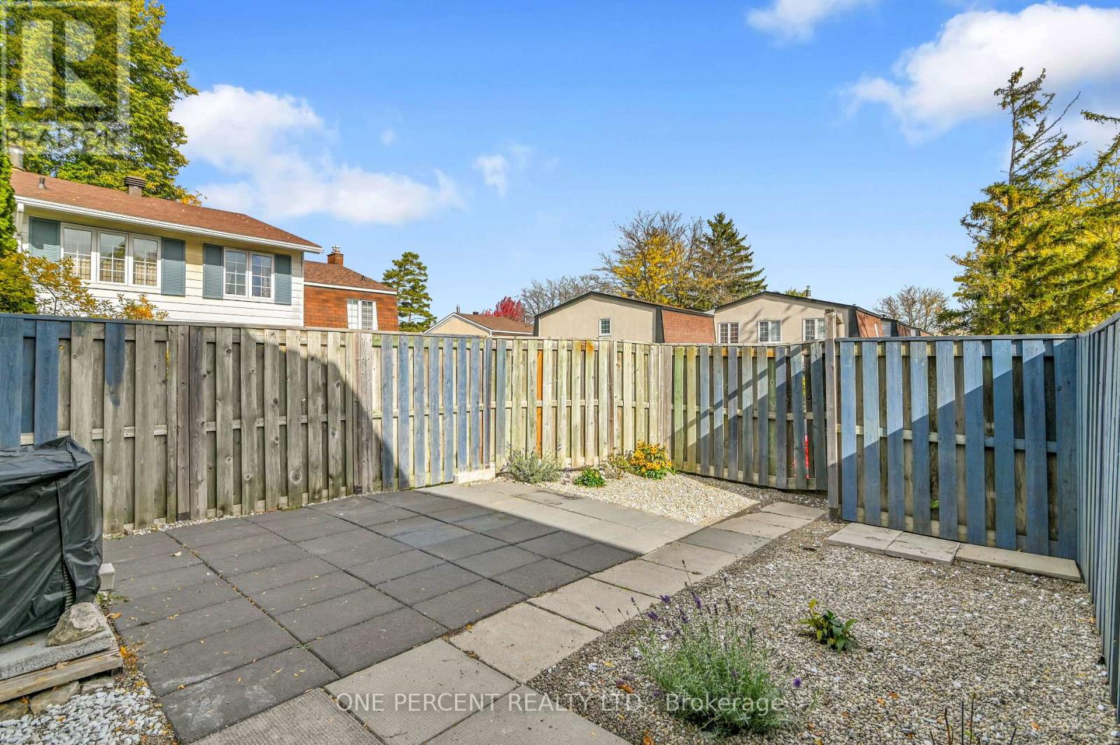 1511 Fisher Avenue, Ottawa, Ontario  K2C 3M8 - Photo 30 - X12852902