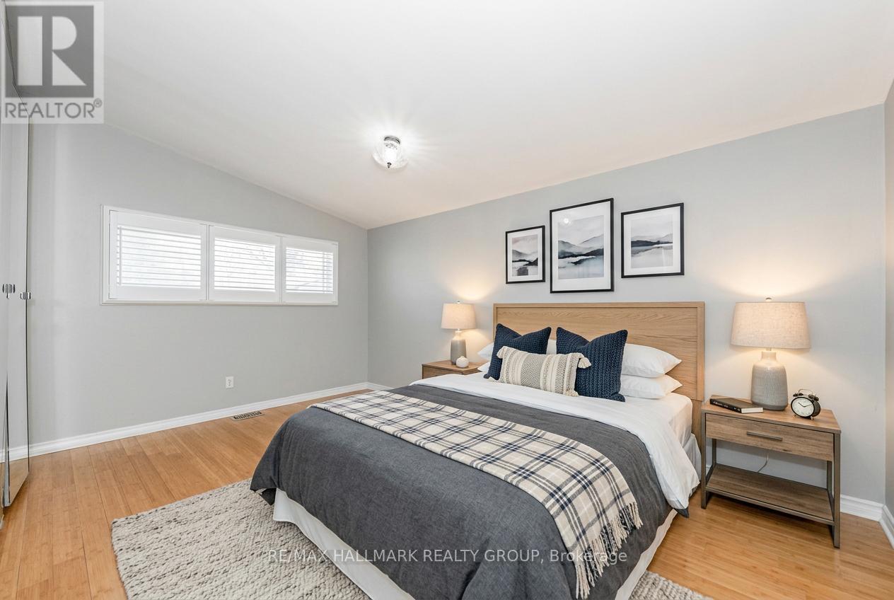 2223 Halifax Drive, Ottawa, Ontario  K1G 2W4 - Photo 21 - X12853696