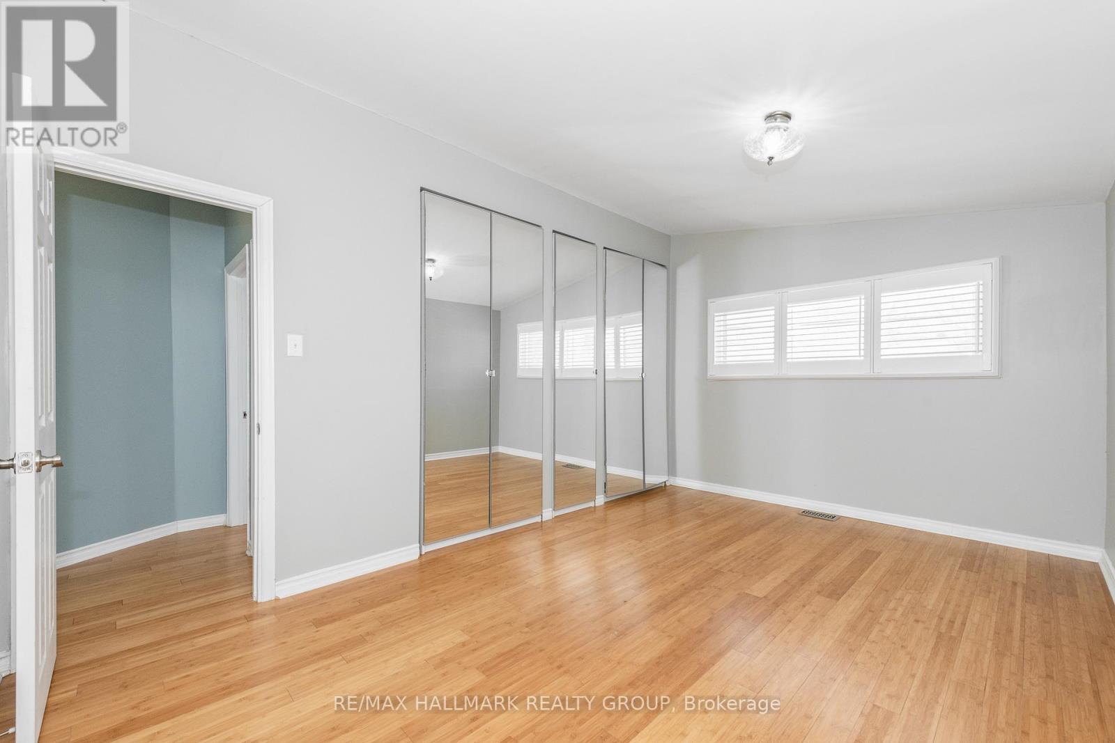 2223 Halifax Drive, Ottawa, Ontario  K1G 2W4 - Photo 22 - X12853696