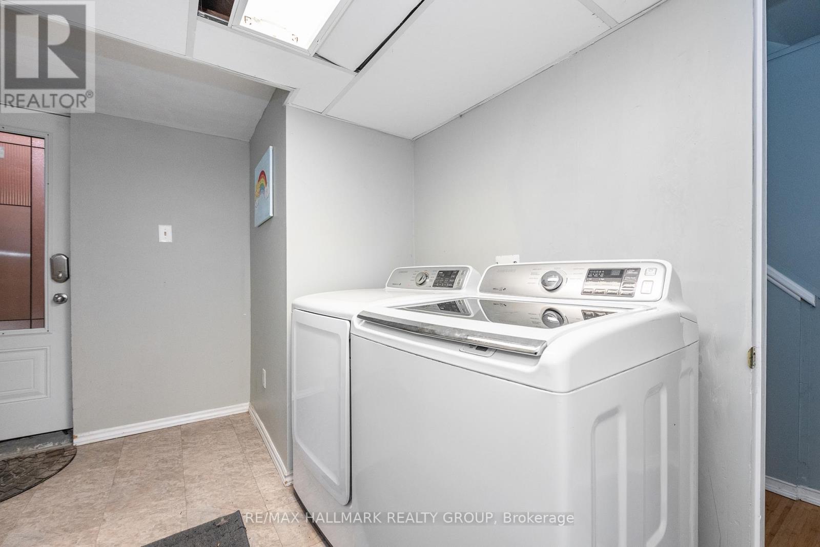 2223 Halifax Drive, Ottawa, Ontario  K1G 2W4 - Photo 30 - X12853696
