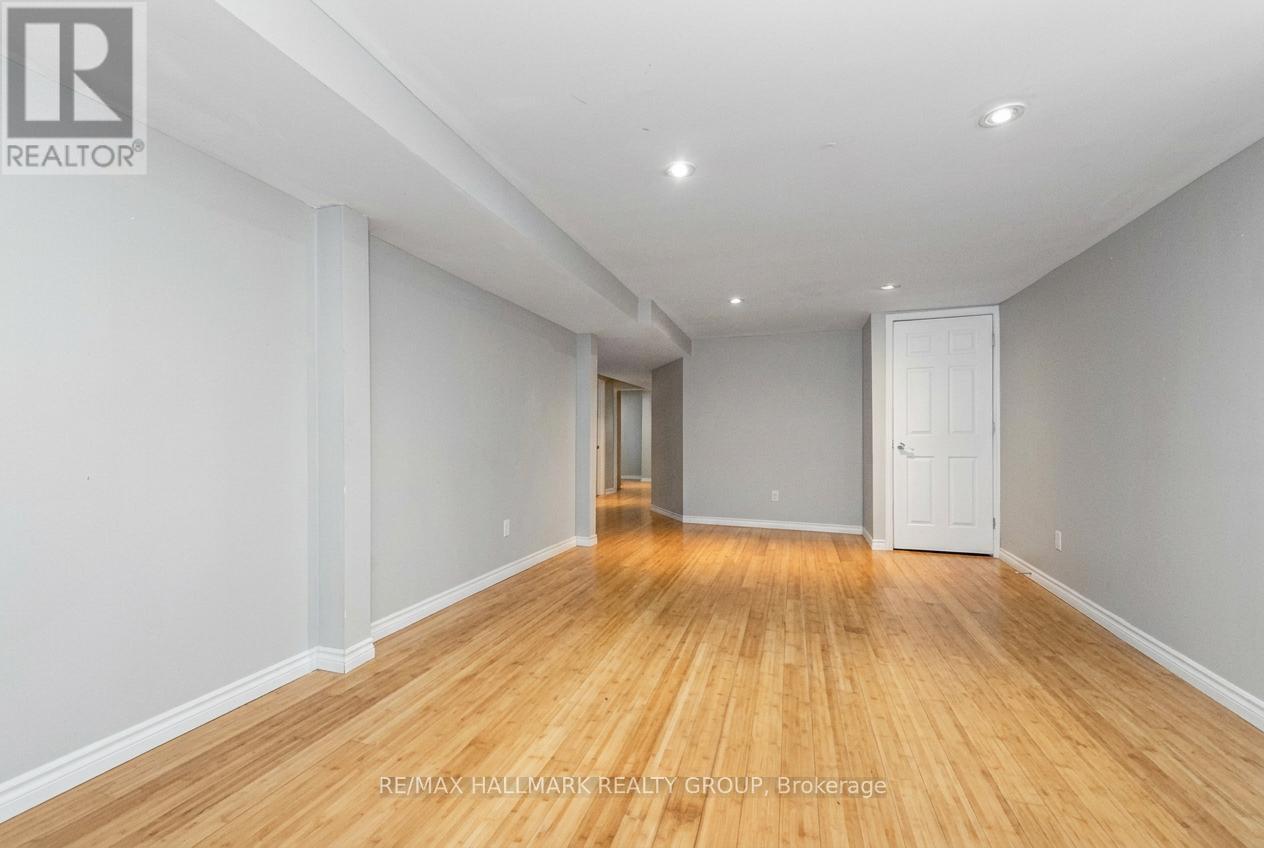 2223 Halifax Drive, Ottawa, Ontario  K1G 2W4 - Photo 33 - X12853696