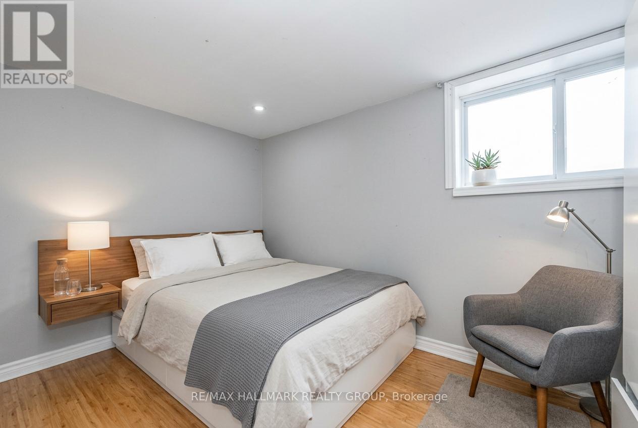 2223 Halifax Drive, Ottawa, Ontario  K1G 2W4 - Photo 37 - X12853696