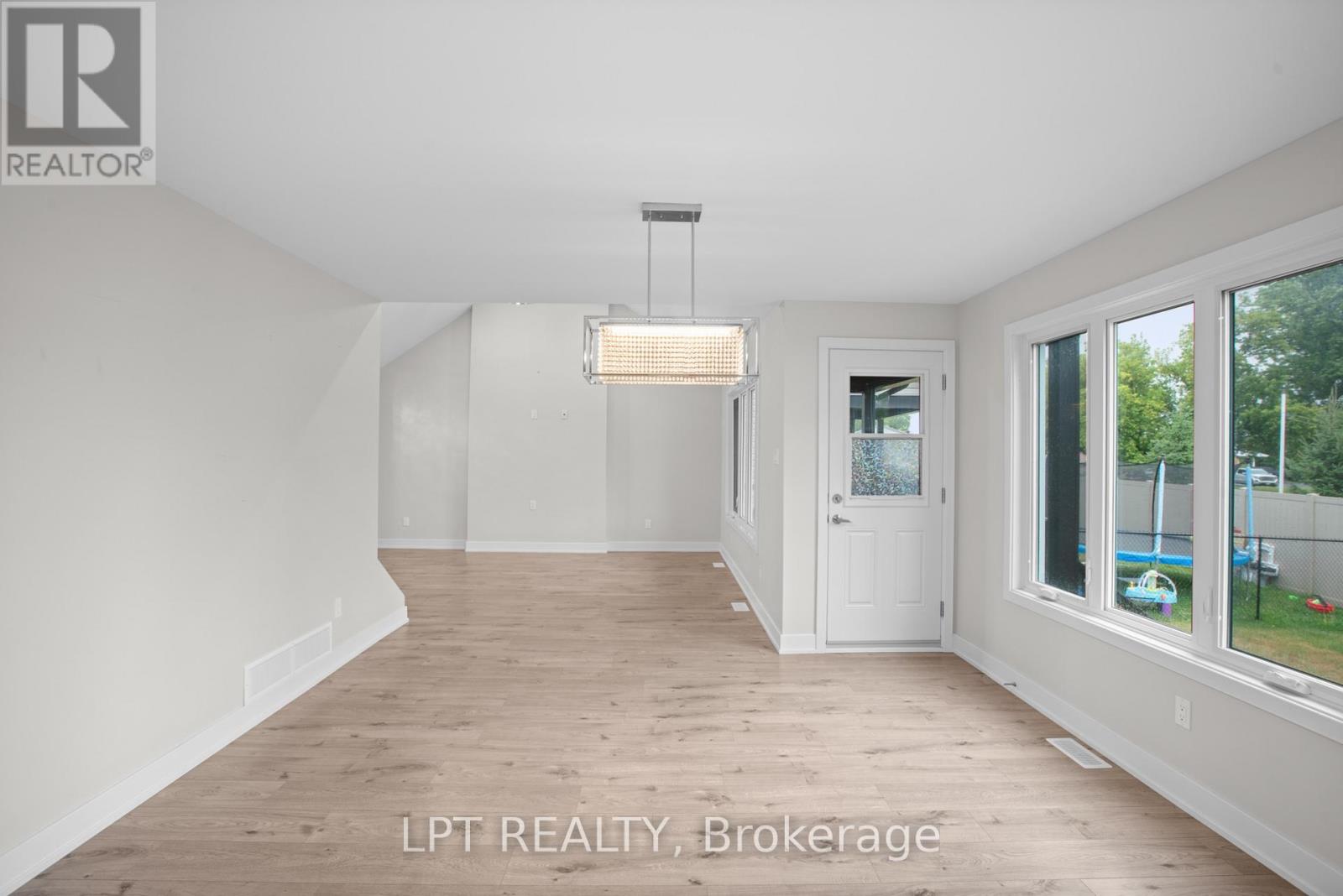 936 Katia Street, The Nation, Ontario  K0A 2M0 - Photo 12 - X12853764