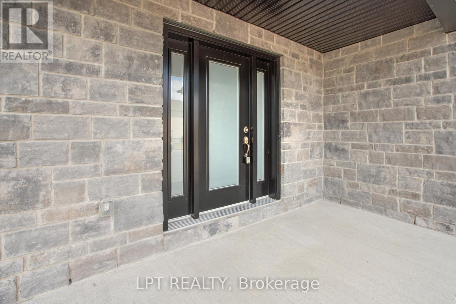 936 Katia Street, The Nation, Ontario  K0A 2M0 - Photo 5 - X12853764