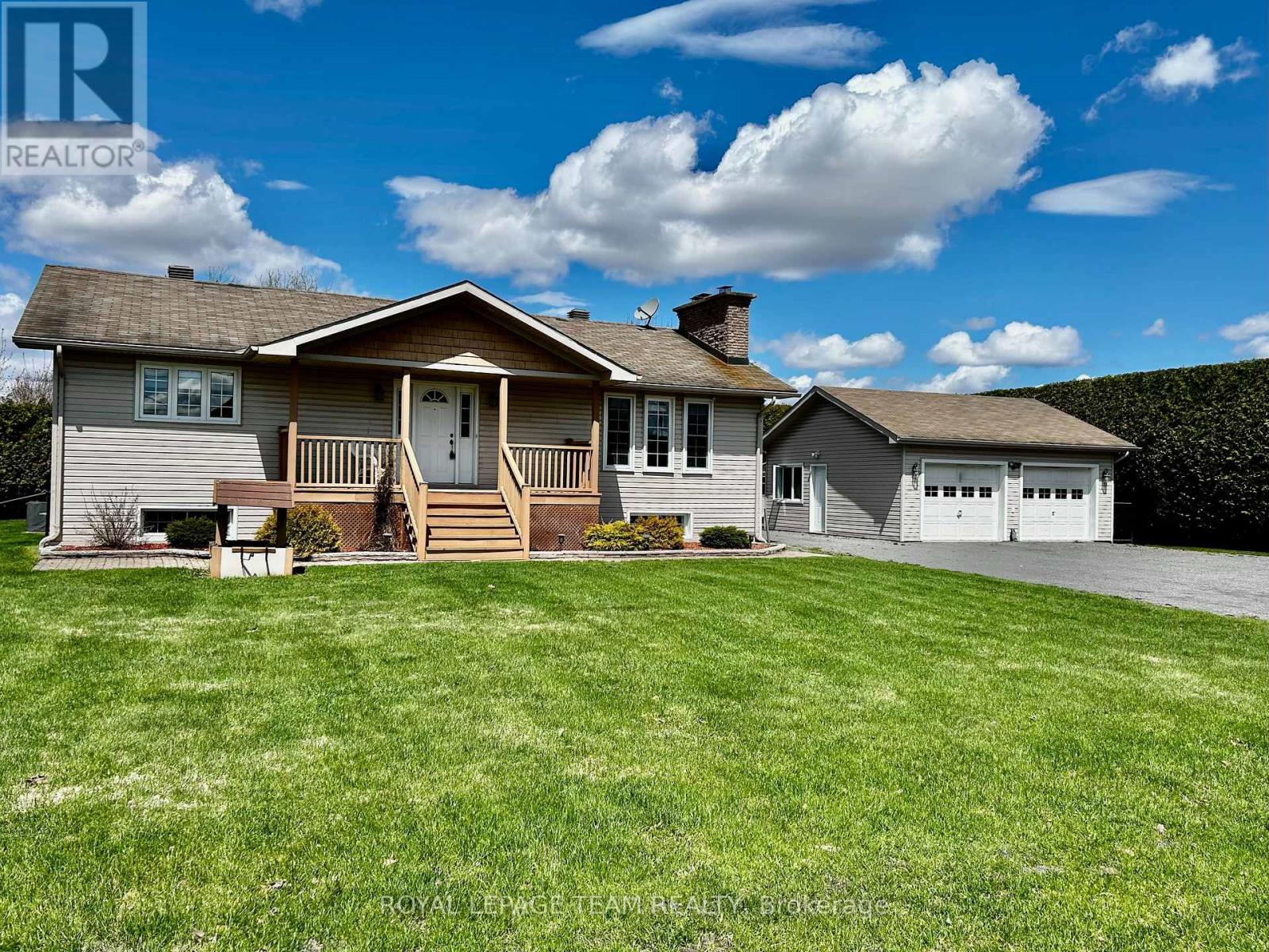 955 LACROIX ROAD, Clarence-Rockland, Ontario