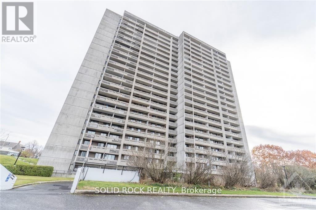 309 - 415 GREENVIEW AVENUE, Ottawa, Ontario