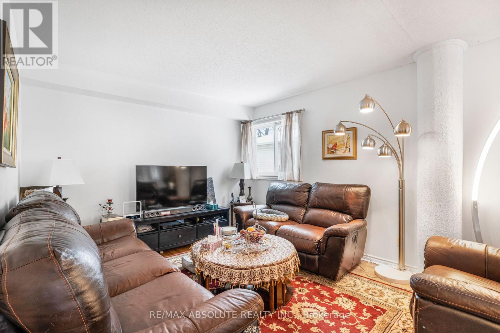 677 Mathieu Way, Ottawa, Ontario  K4A 2R6 - Photo 10 - X12858466