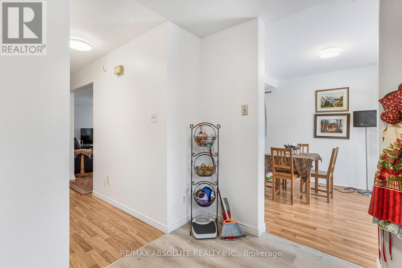 677 Mathieu Way, Ottawa, Ontario  K4A 2R6 - Photo 7 - X12858466