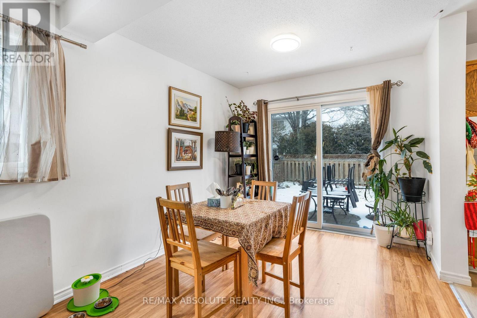 677 Mathieu Way, Ottawa, Ontario  K4A 2R6 - Photo 8 - X12858466