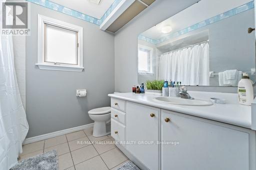 160 Sai Crescent, Ottawa, Ontario  K1G 5P2 - Photo 23 - X12858690