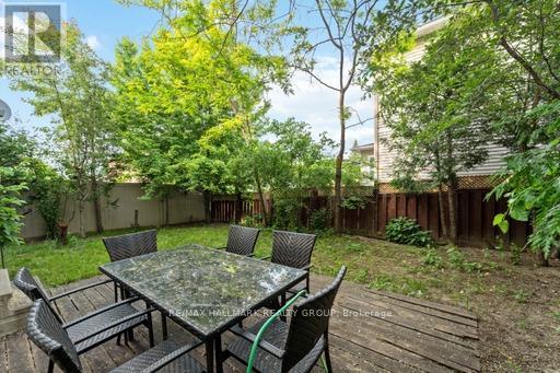 160 Sai Crescent, Ottawa, Ontario  K1G 5P2 - Photo 32 - X12858690