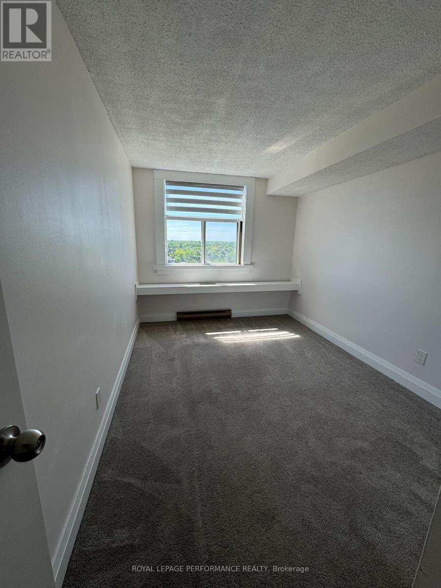 1209 - 2760 Carousel Crescent, Ottawa, Ontario  K1T 2N4 - Photo 12 - X12858810