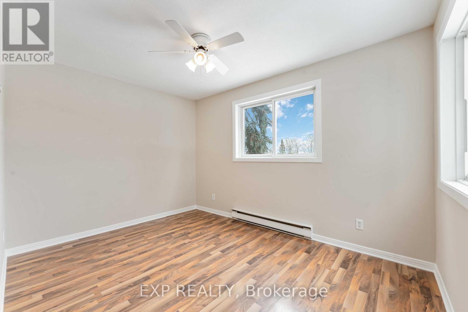 45a - 802 St. Andre Drive, Ottawa, Ontario  K1C 4R3 - Photo 14 - X12860044