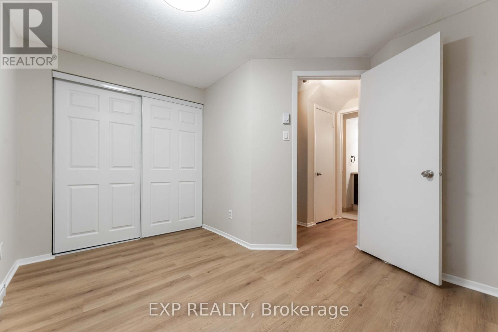 45a - 802 St. Andre Drive, Ottawa, Ontario  K1C 4R3 - Photo 33 - X12860044