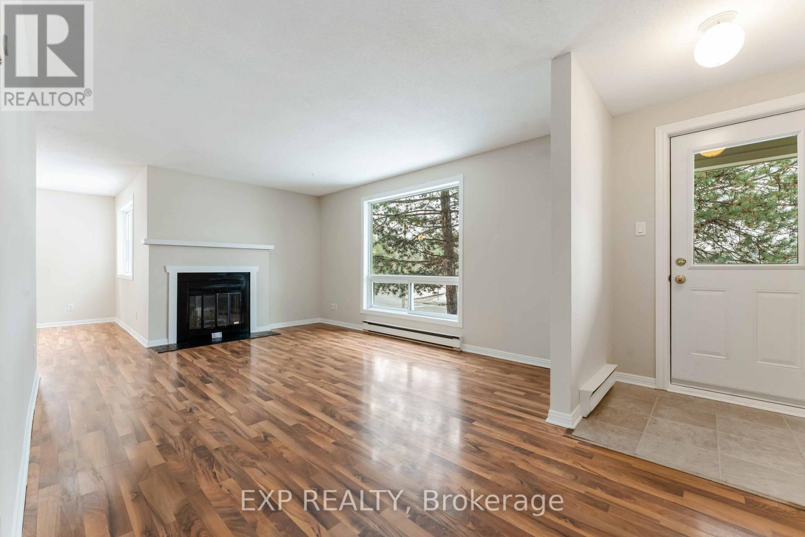 45a - 802 St. Andre Drive, Ottawa, Ontario  K1C 4R3 - Photo 9 - X12860044
