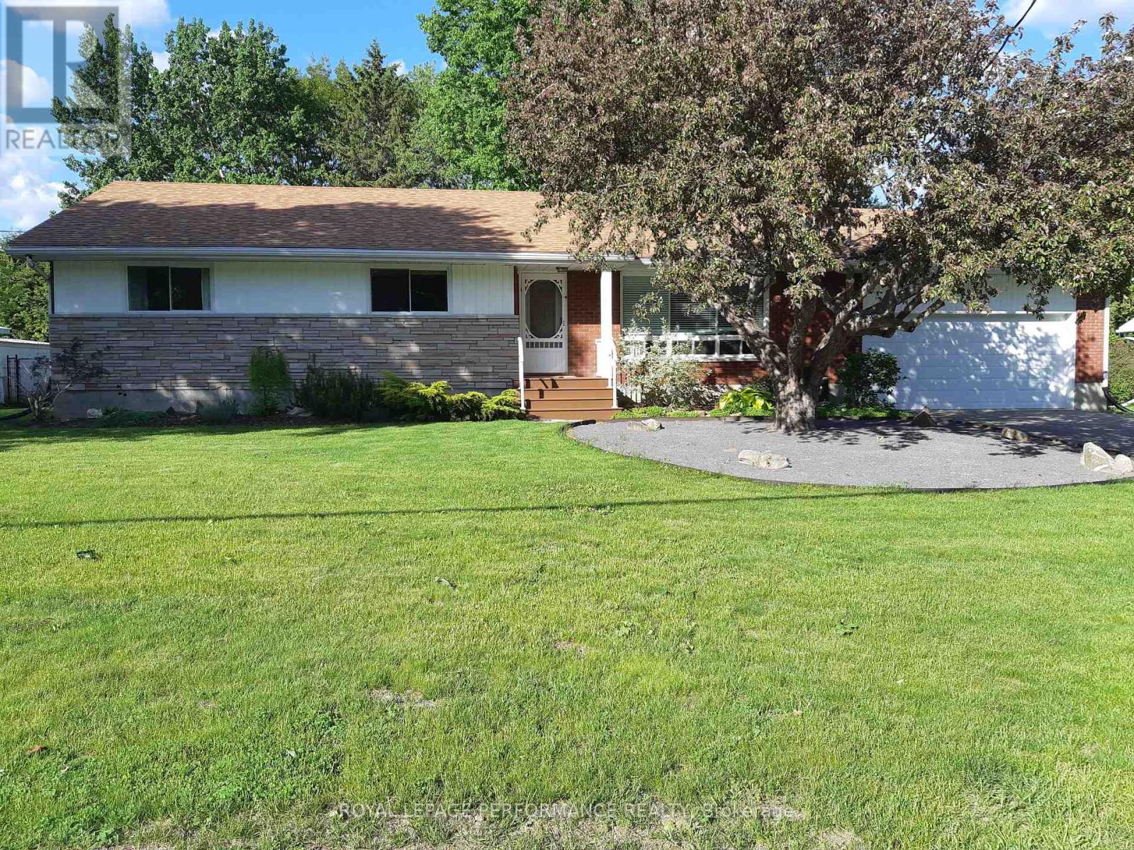 3864 Carp Road, Ottawa, Ontario  K0A 1L0 - Photo 1 - X12860280