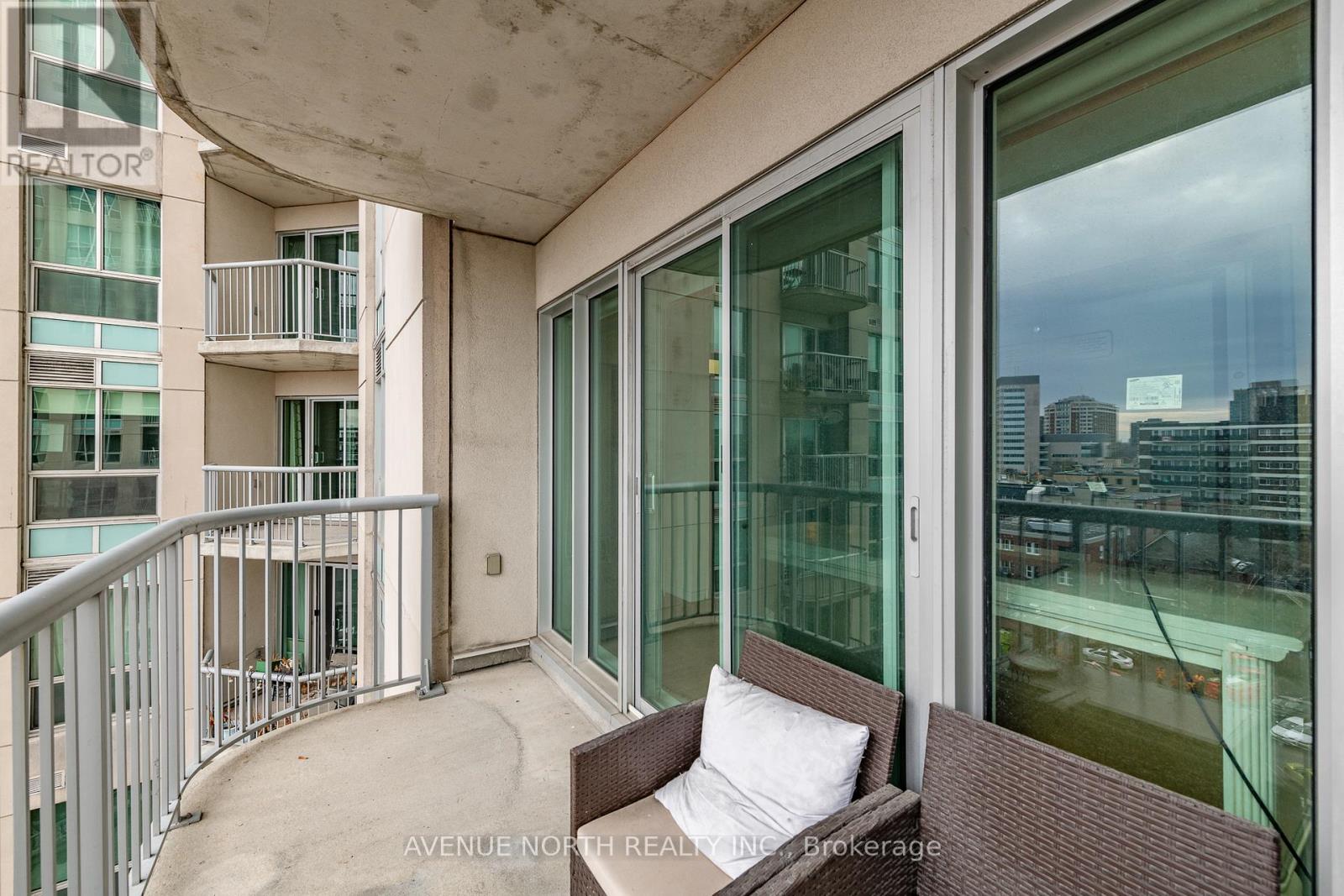 912 - 200 Rideau Street, Ottawa, Ontario  K1N 5Y1 - Photo 32 - X12860564