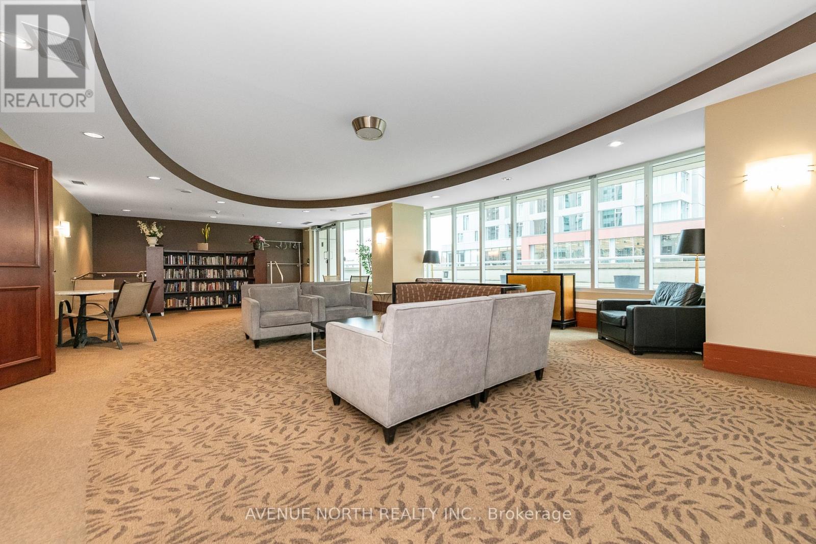 912 - 200 Rideau Street, Ottawa, Ontario  K1N 5Y1 - Photo 34 - X12860564