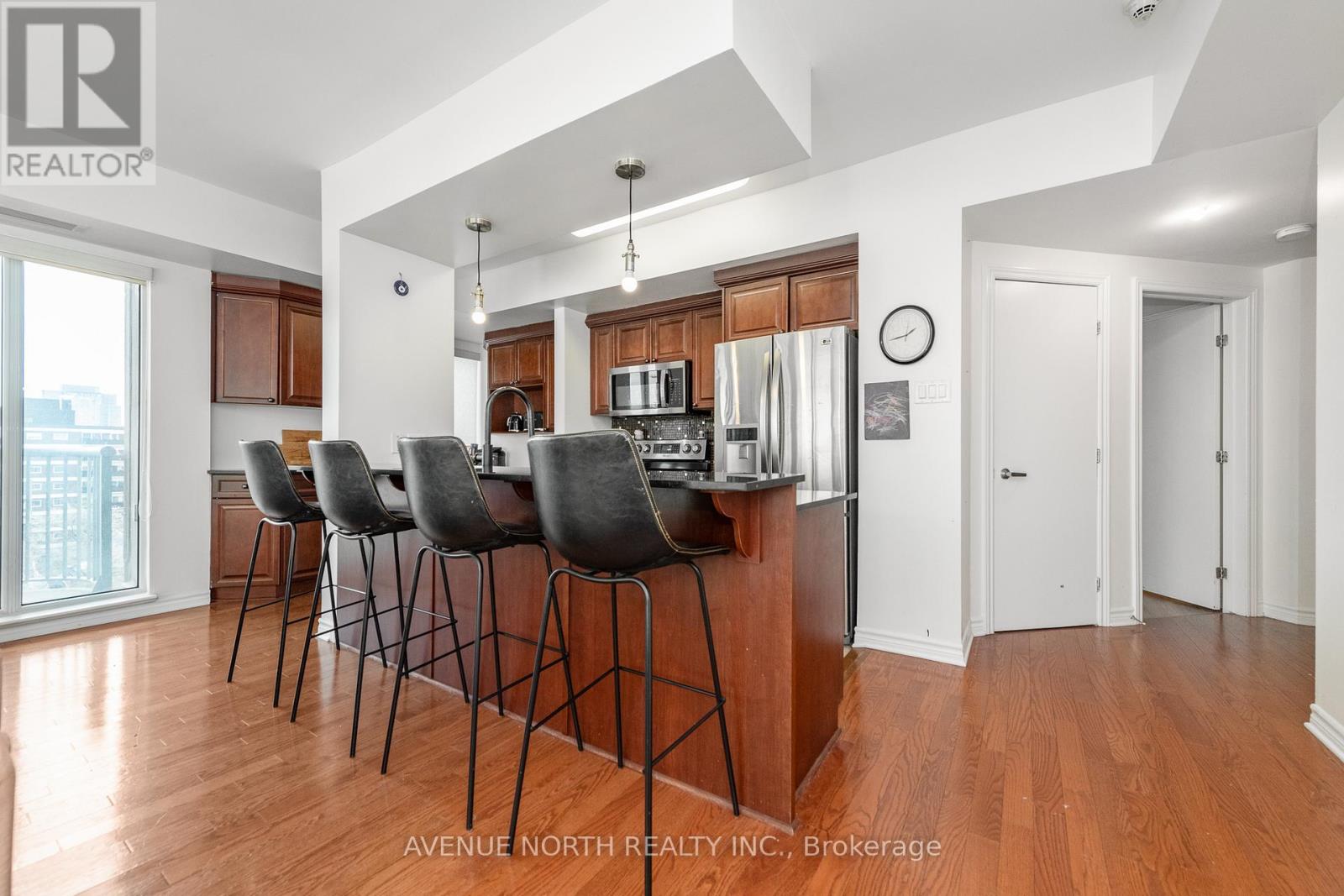 912 - 200 Rideau Street, Ottawa, Ontario  K1N 5Y1 - Photo 8 - X12860564