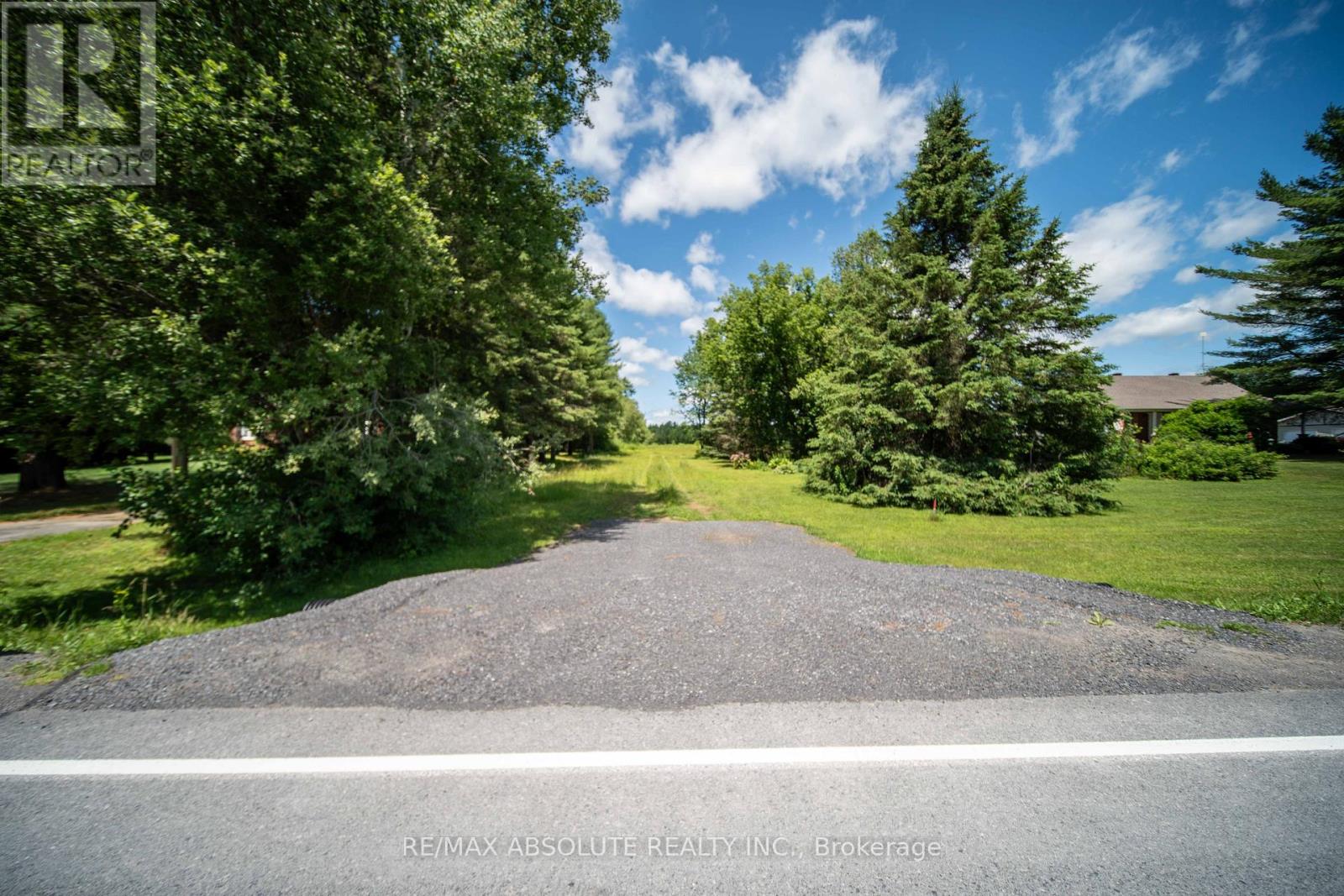 936 Calypso Street, The Nation, Ontario  K0A 1M0 - Photo 7 - X12861096