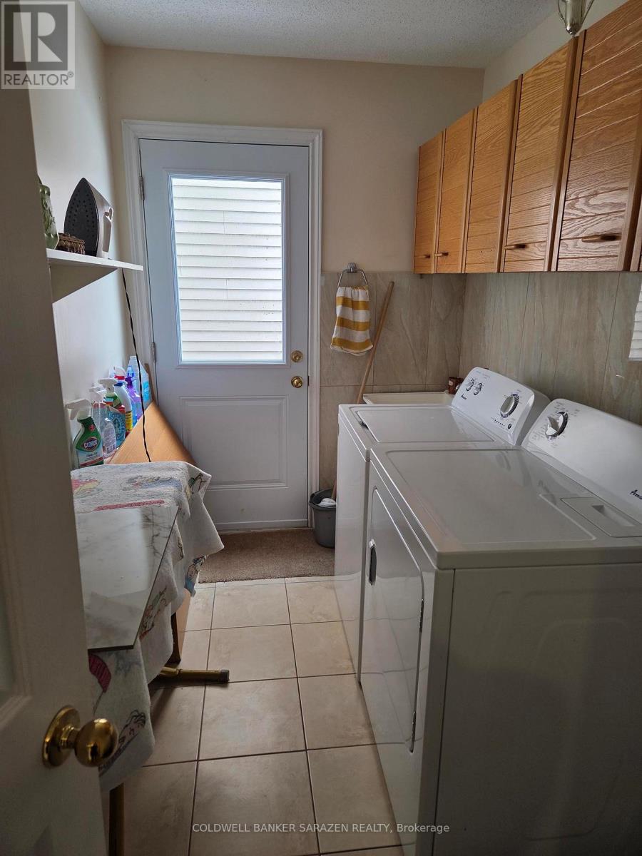 31 Dossetter Way, Ottawa, Ontario  K1G 4S3 - Photo 12 - X12862170