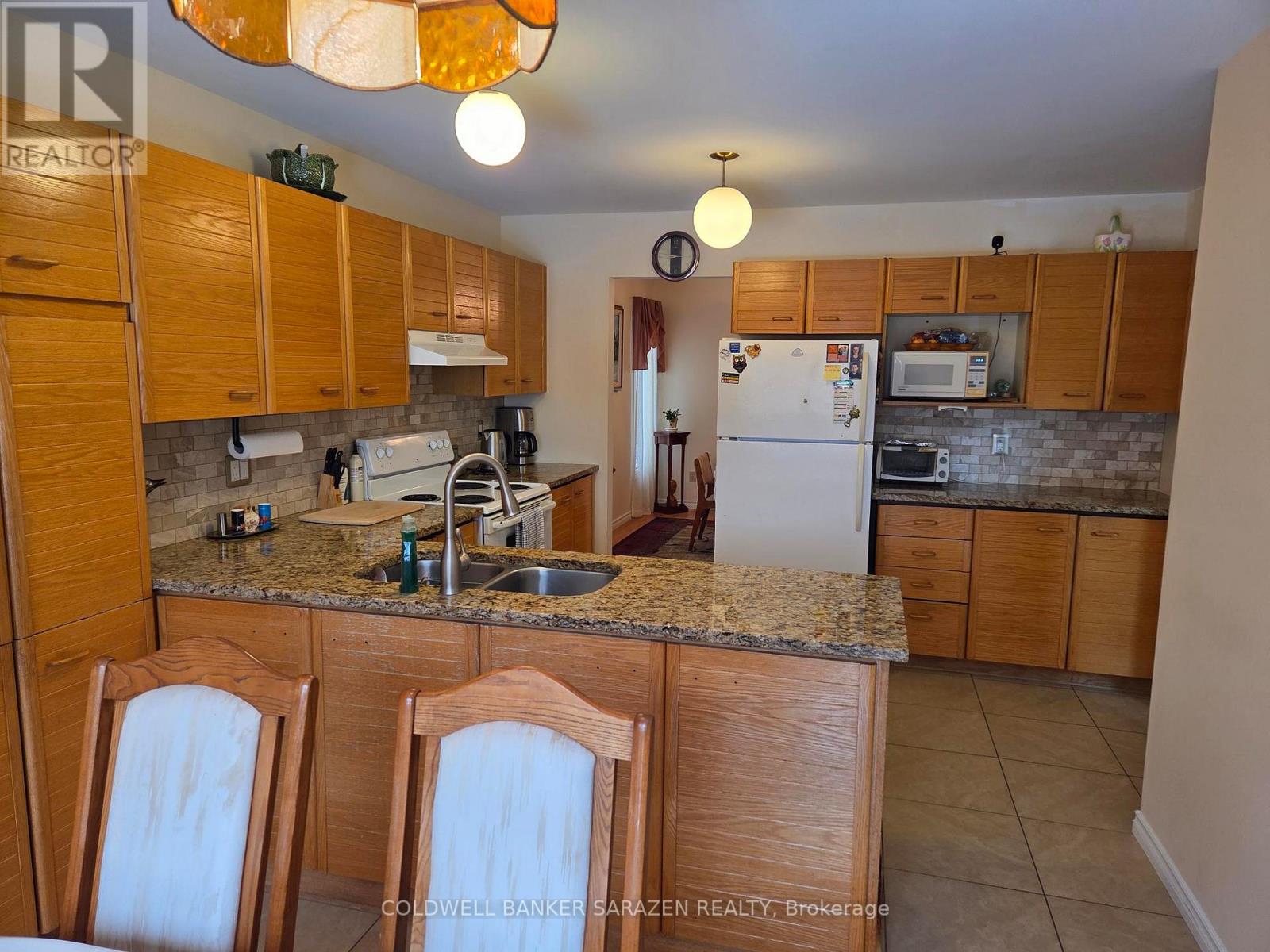 31 Dossetter Way, Ottawa, Ontario  K1G 4S3 - Photo 9 - X12862170