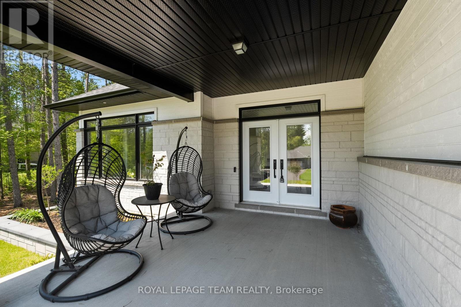 190 Raymond Luhta Crescent, Mcnab/braeside, Ontario  K7S 3G8 - Photo 34 - X12862894