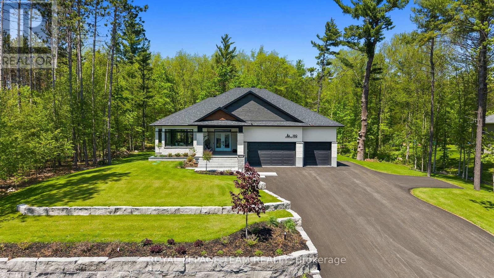 190 Raymond Luhta Crescent, Mcnab/braeside, Ontario  K7S 3G8 - Photo 4 - X12862894