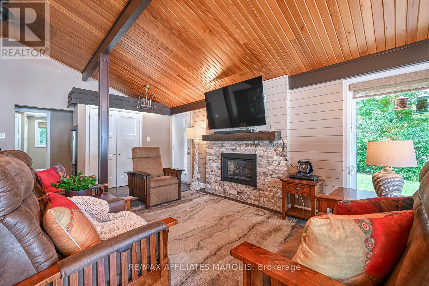34 R7 Road, Rideau Lakes, Ontario  K0G 1L0 - Photo 7 - X12863152