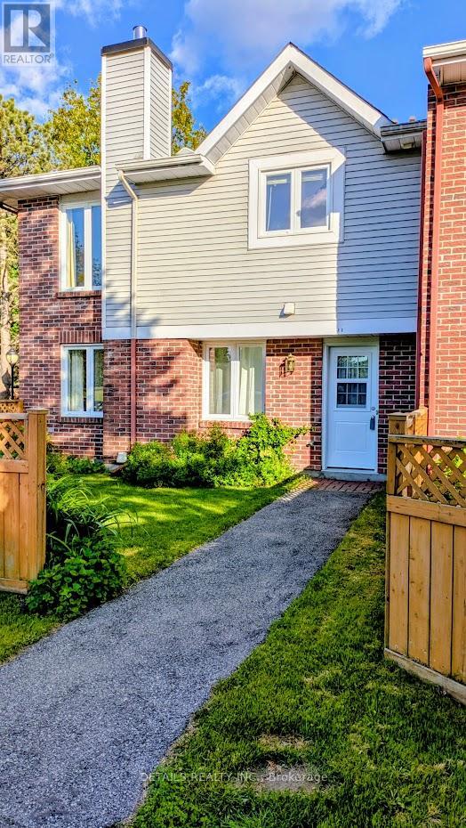 F1 - 95 Findlay Avenue, Carleton Place, Ontario  K7C 4G5 - Photo 1 - X12864372