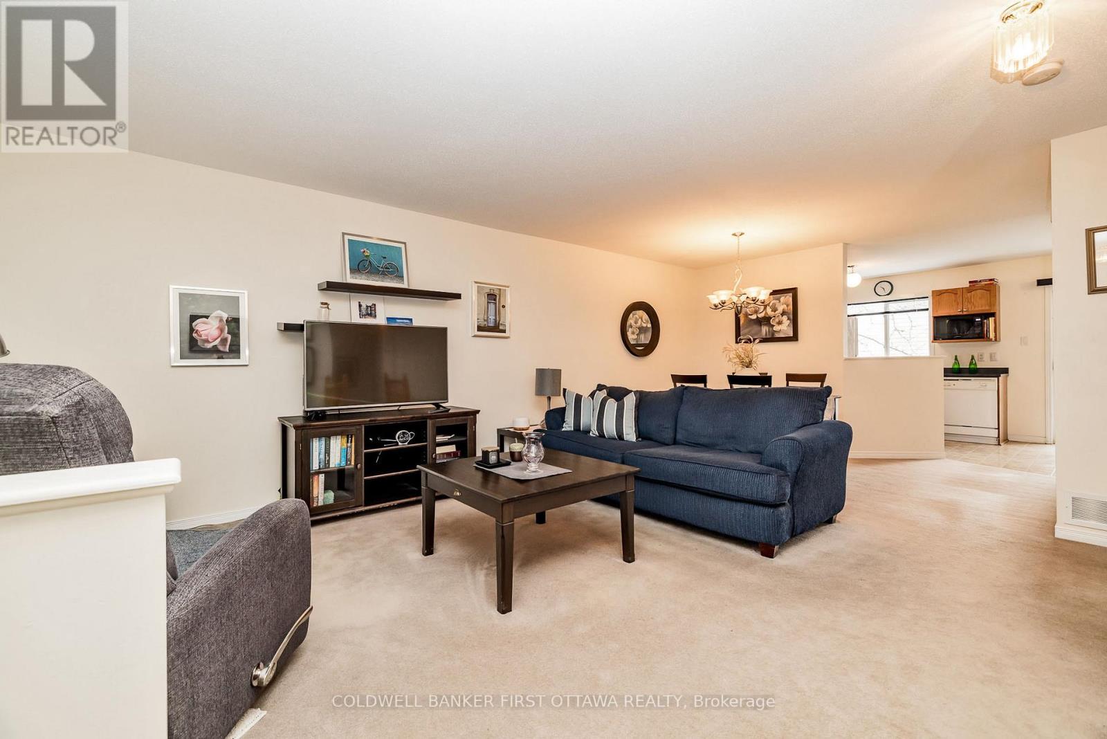 389 Wiffen Private, Ottawa, Ontario  K2H 1G4 - Photo 6 - X12867372