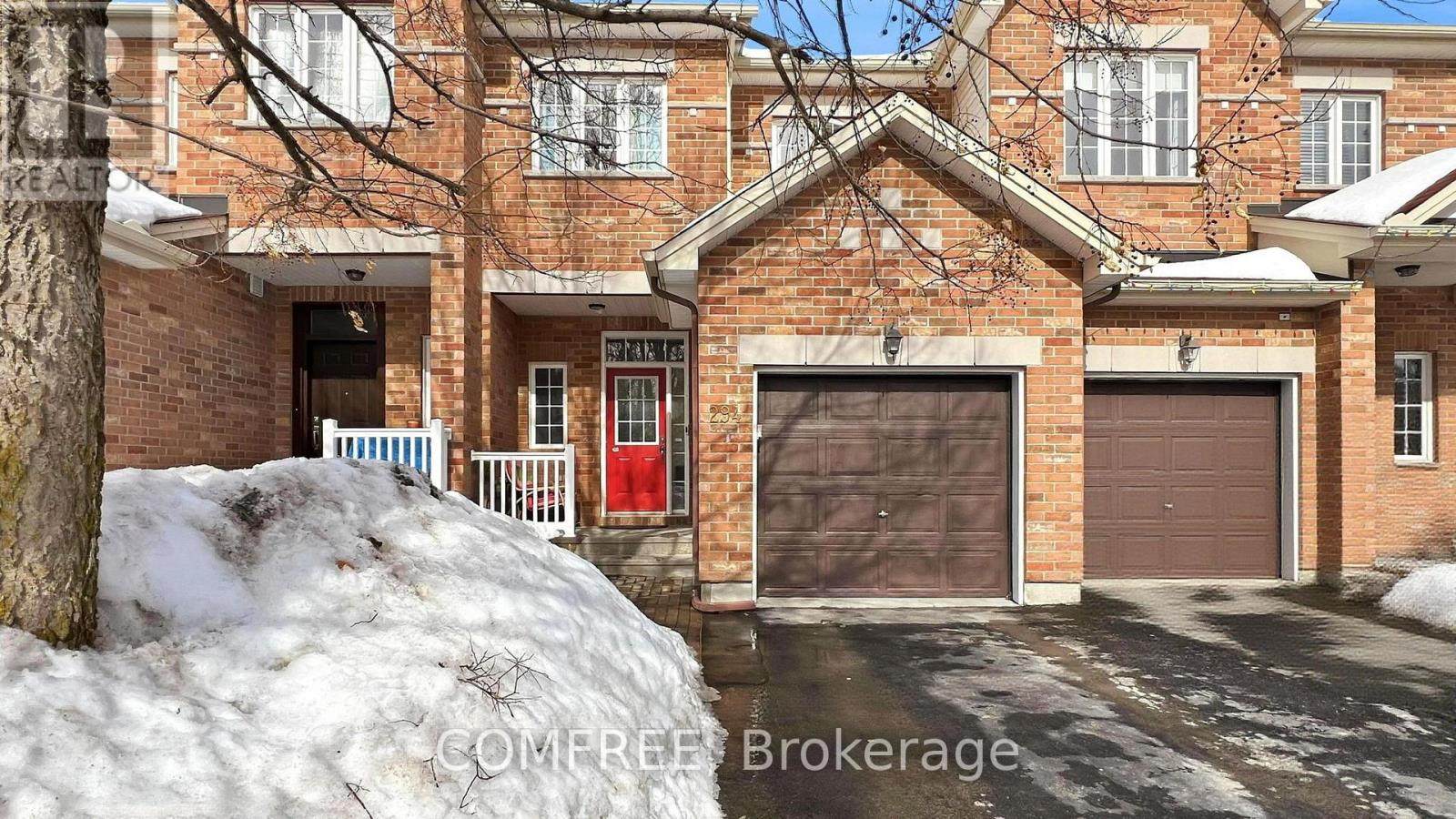 294 WAYMARK CRESCENT, Ottawa, Ontario