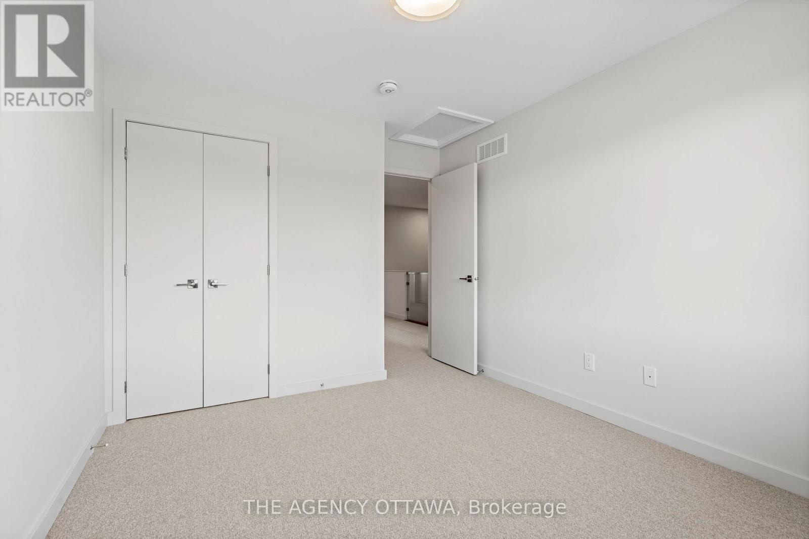 267 Apricot Street, Ottawa, Ontario  K1X 0K1 - Photo 27 - X12869024
