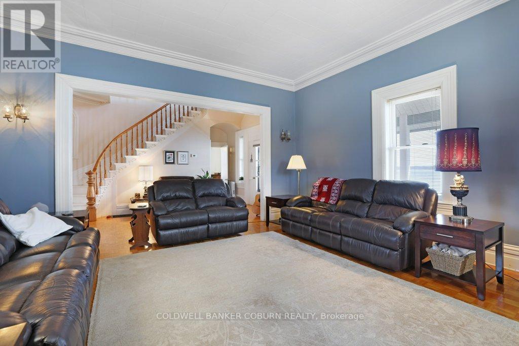 81 Lakeshore Drive, South Dundas, Ontario  K0C 1X0 - Photo 12 - X12870366