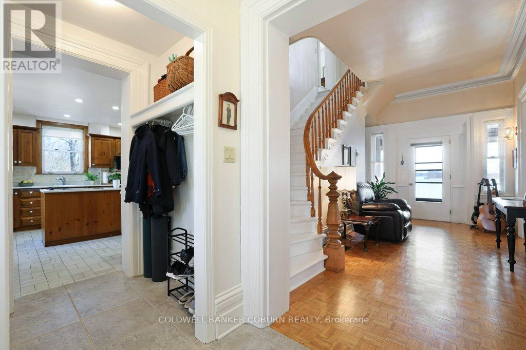 81 Lakeshore Drive, South Dundas, Ontario  K0C 1X0 - Photo 4 - X12870366