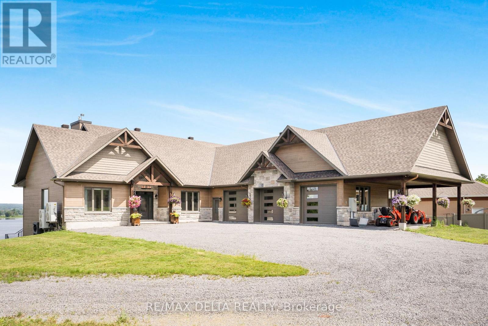 3815 Old Highway 17 Road, Clarence-Rockland, Ontario  K4K 1W2 - Photo 2 - X12870708