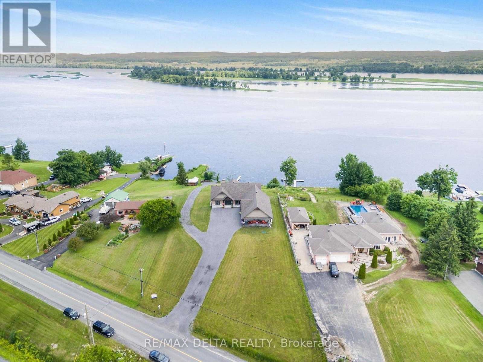 3815 Old Highway 17 Road, Clarence-Rockland, Ontario  K4K 1W2 - Photo 46 - X12870708