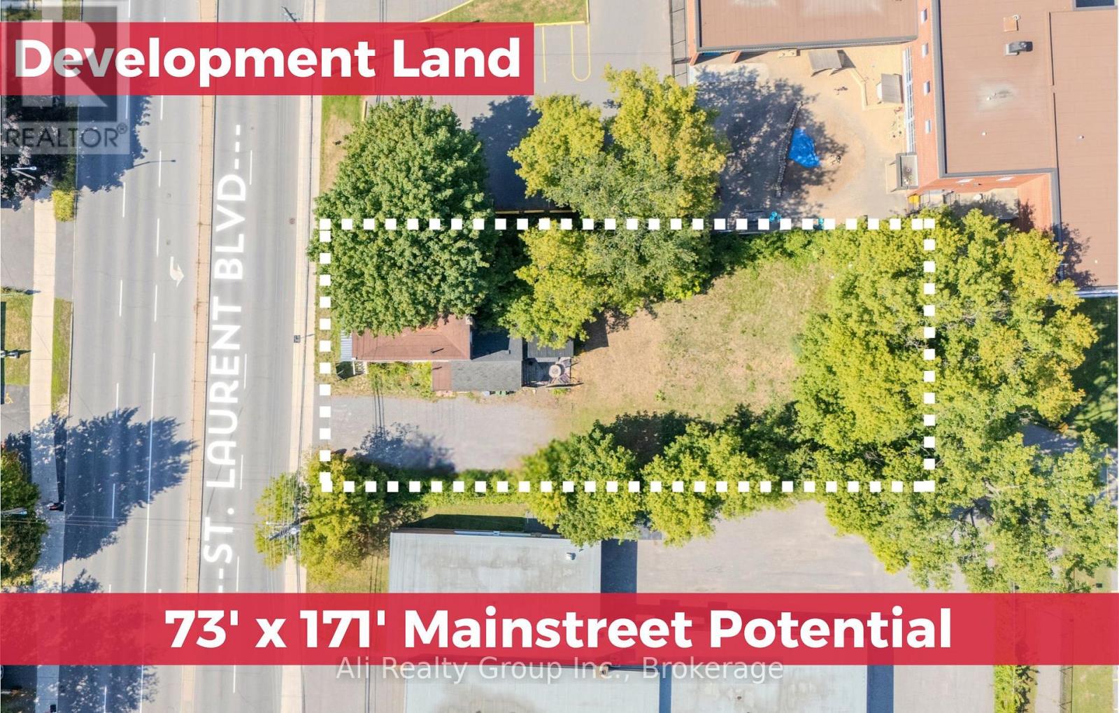 713 ST LAURENT BOULEVARD, Ottawa, Ontario
