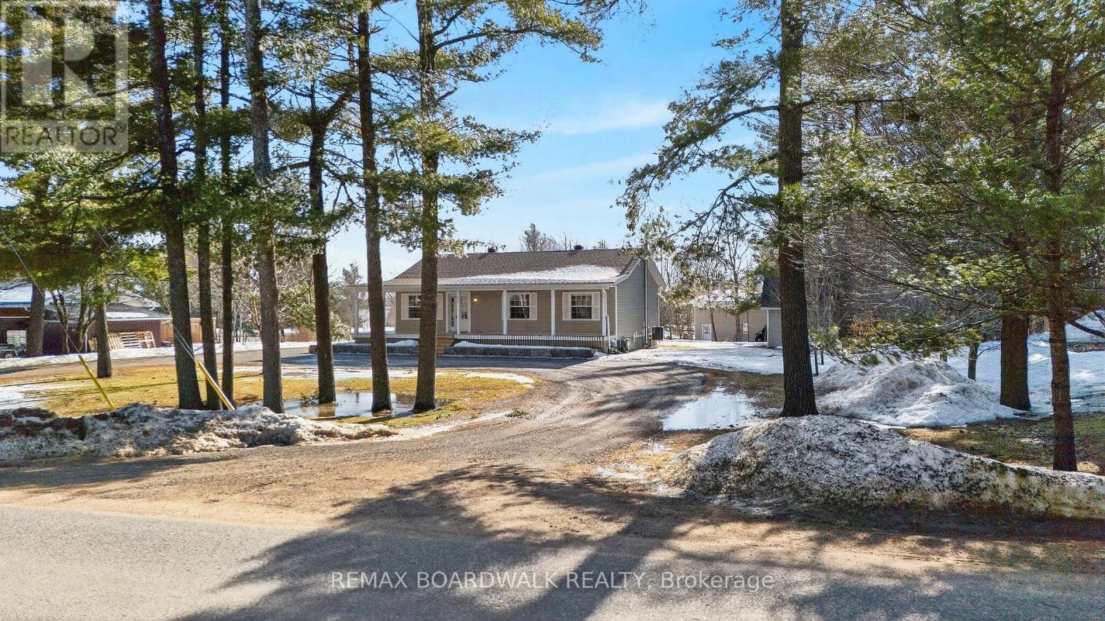 551 MCLACHLAN ROAD, McNab/Braeside, Ontario