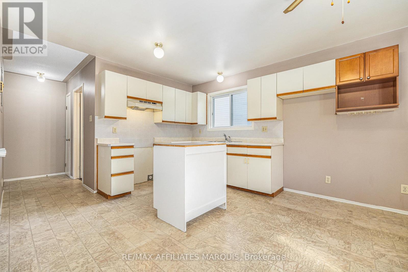 71 Stephen Street, Smiths Falls, Ontario  K7A 1K7 - Photo 13 - X12873084