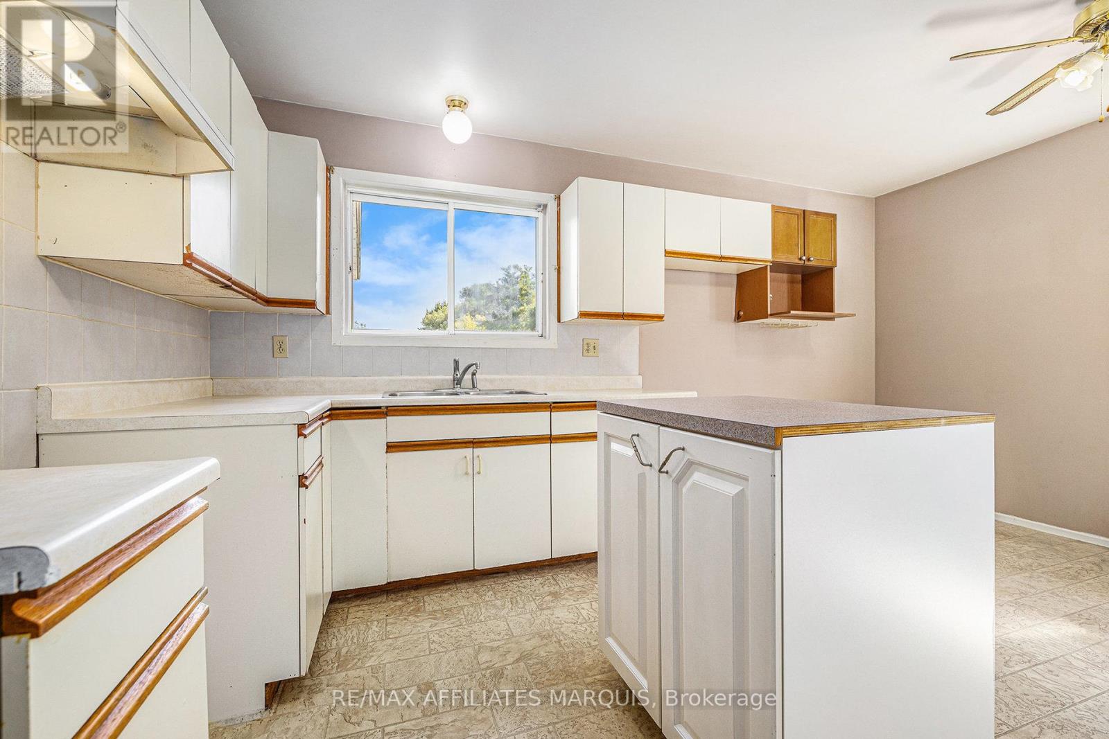 71 Stephen Street, Smiths Falls, Ontario  K7A 1K7 - Photo 16 - X12873084