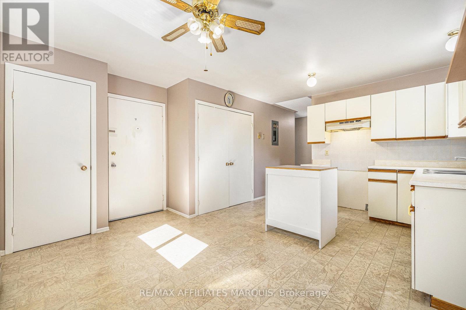 71 Stephen Street, Smiths Falls, Ontario  K7A 1K7 - Photo 19 - X12873084