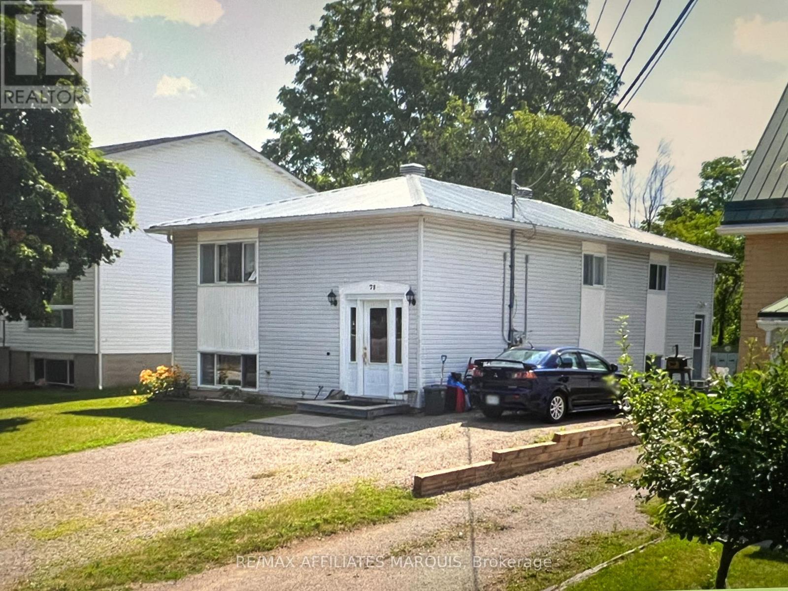 71 Stephen Street, Smiths Falls, Ontario  K7A 1K7 - Photo 3 - X12873084