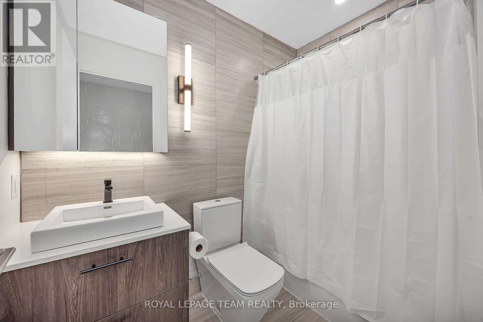 210 - 10 James Street, Ottawa, Ontario  K2P 1T2 - Photo 15 - X12873460