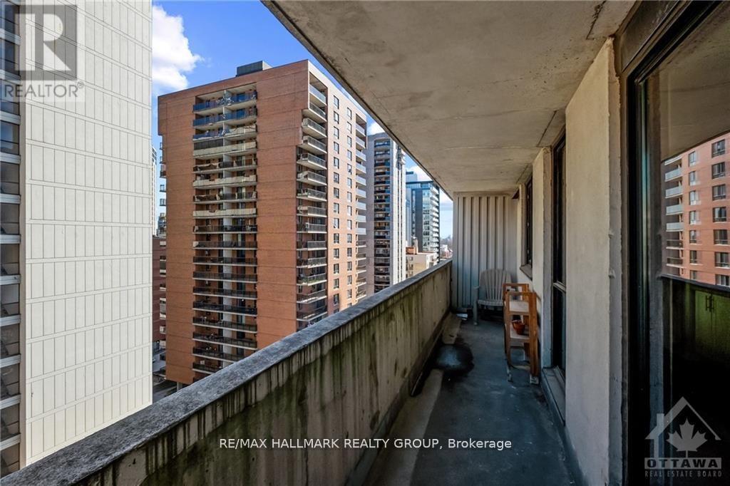 1102 - 200 Bay Street, Ottawa, Ontario  K1R 7W8 - Photo 16 - X12873730