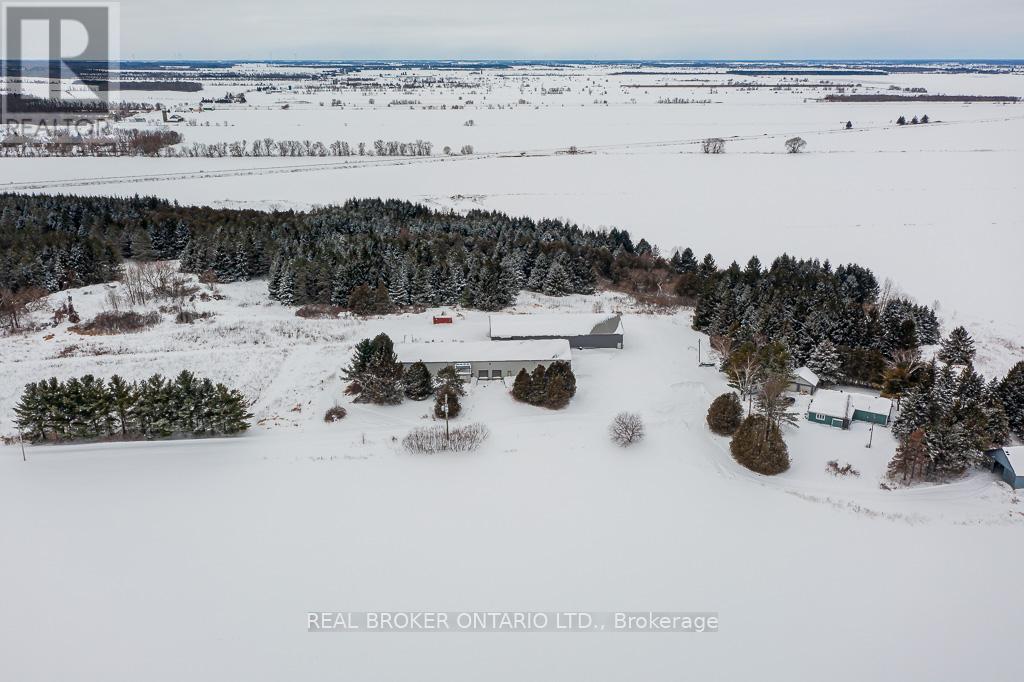 16915 8th Road, North Stormont, Ontario  K0C 1W0 - Photo 15 - X12874216